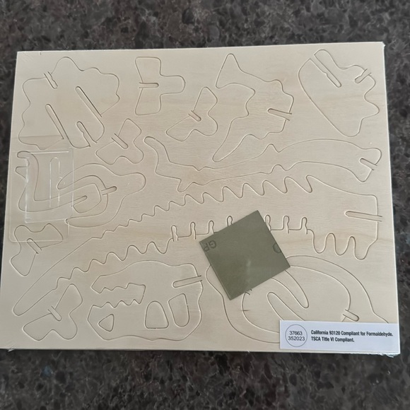 Robotime Wooden Model Kit Dinosaur - T-Rex - Picture 2 of 3